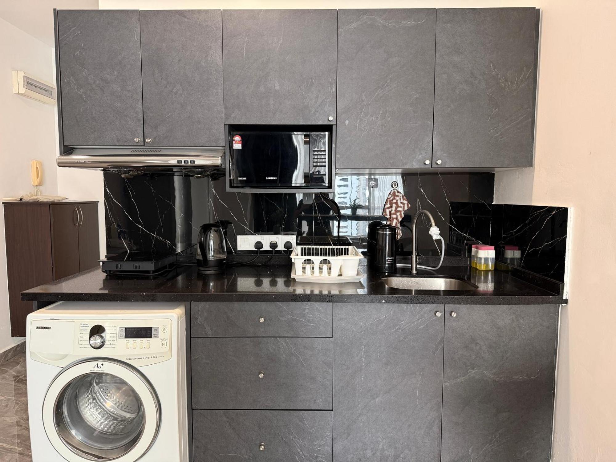 Parkview Suite Klcc, Myhomey — Photos 1